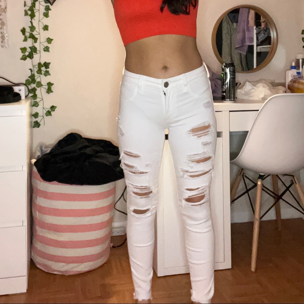White skinny jeans American eagle size 0